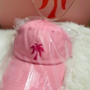 EXCLUSIVE PINK PALM PUFF HAT